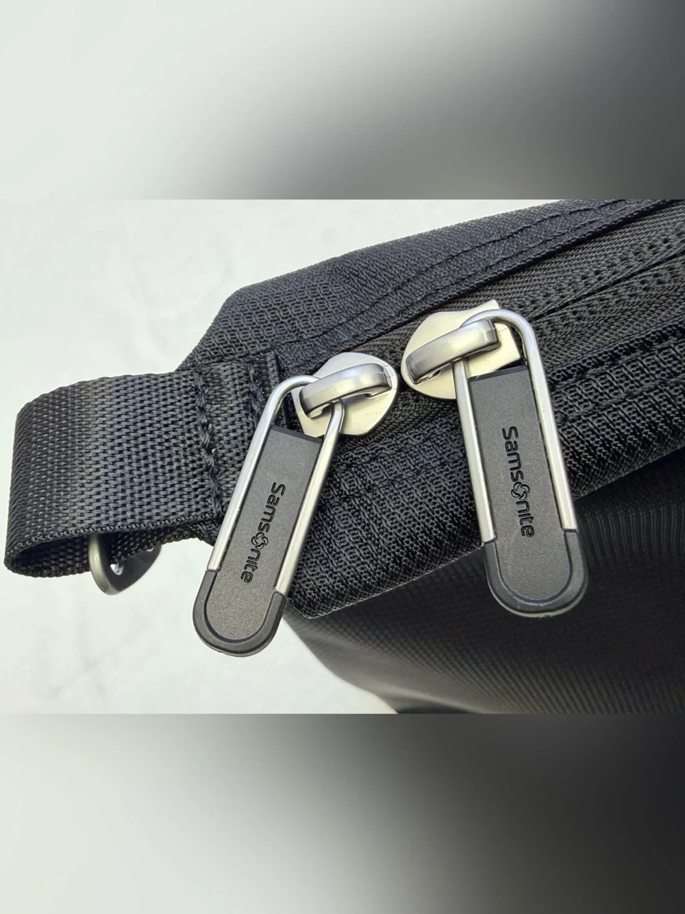 Samsonite Airlift Foldable Weekender Black Travel Duffel Bag with Strap